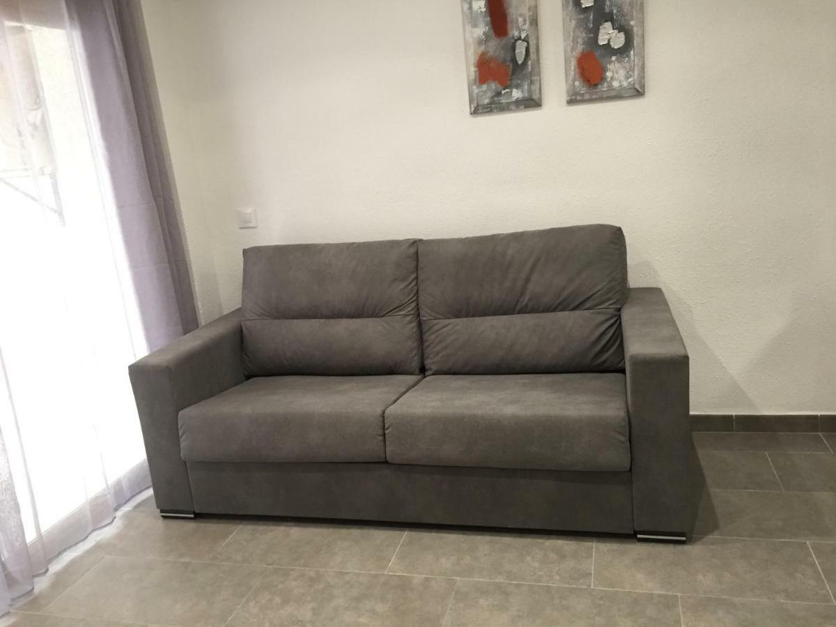 Bonito Y Acogedor Apartamento Con Fibra Салоу Экстерьер фото